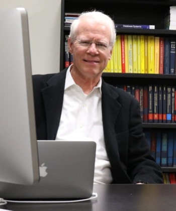 E. James Harner (West Virginia University), Instructor of the "Computer Science, Programming, and Tools" tutorial. 